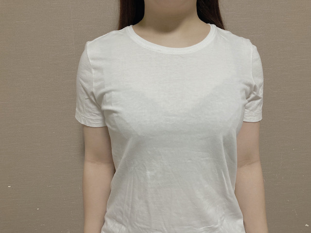 ナイトブラ 白T